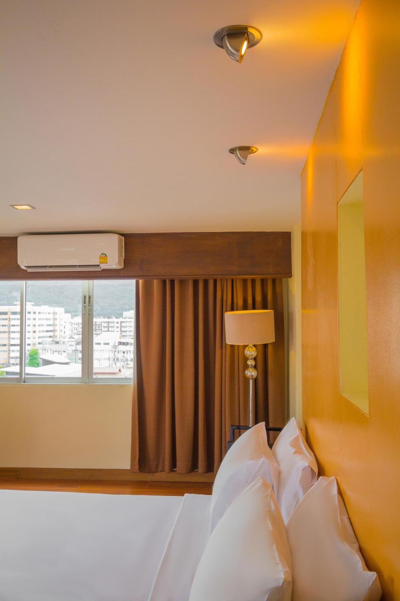 Mayflower Grande Hotel Čiang Mai Exteriér fotografie