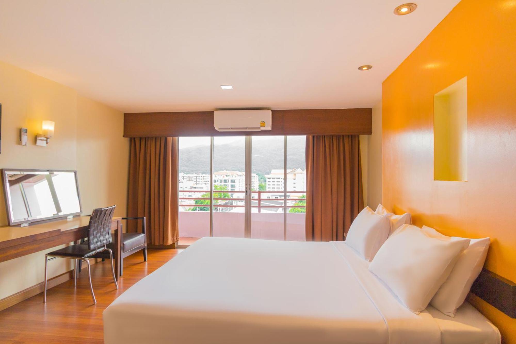 Mayflower Grande Hotel Čiang Mai Exteriér fotografie